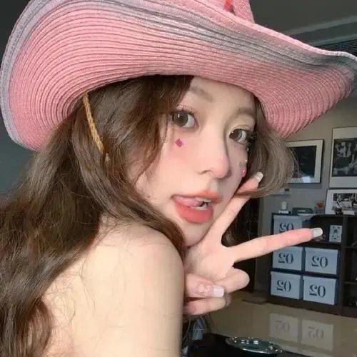 动态漫画·开局强吻裂口女